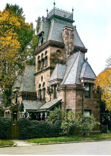 The gatekeeper's residence along Fort Hamilton Parkway, after restoration.