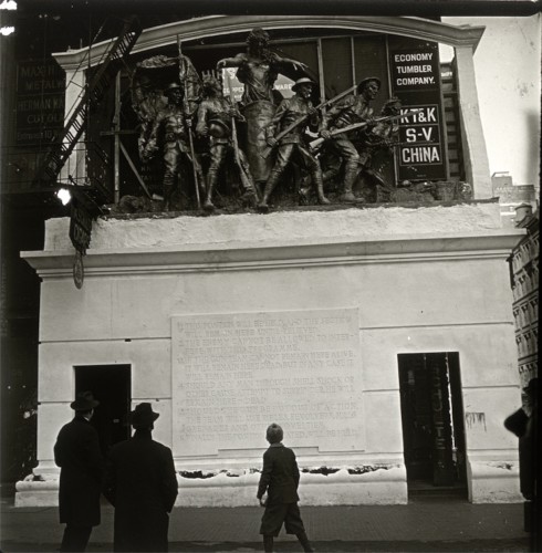 What looks like an impromptu sculpture, on New York's streets.