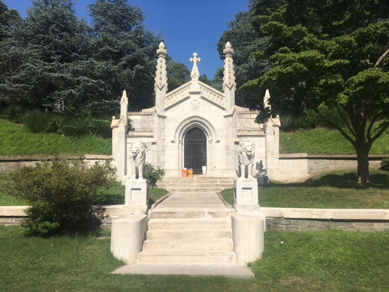 Niblo Mausoleum 