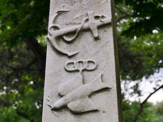 anchor dove carving green-wood monument