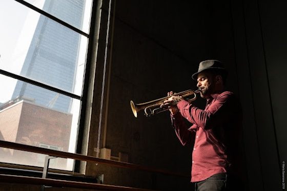 elsaffar playing trumpet