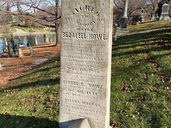 howe gravestone